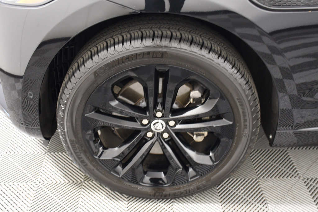 Used 2026 Jaguar F-PACE R-Dynamic S AWD/4WD image 11