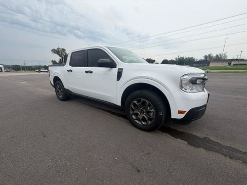 Used 2022 Ford Maverick XLT w/ Equipment Group 300A Standard AWD/4WD image 4
