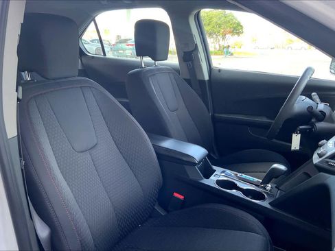 Used 2014 Chevrolet Equinox LS image 8
