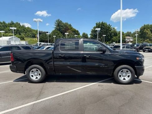 New 2026 RAM 1500 Tradesman AWD/4WD image 9