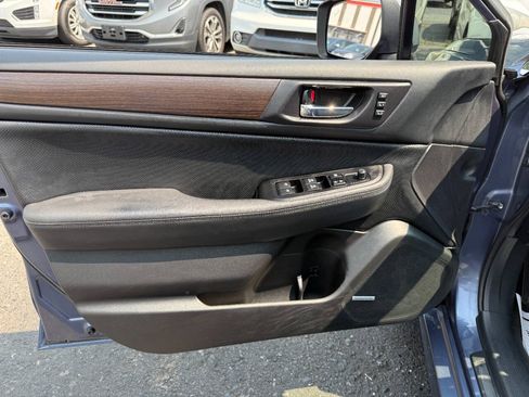 Used 2015 Subaru Legacy 2.5i Limited AWD/4WD image 16