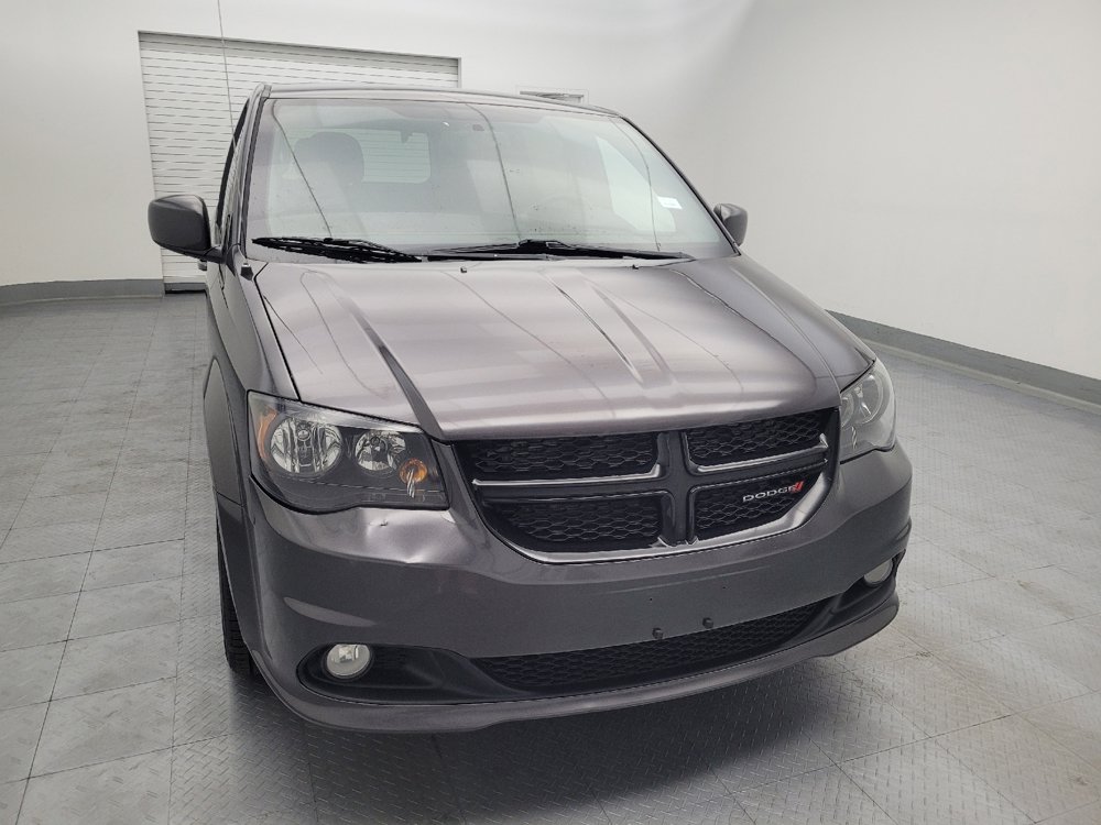 Used 2018 Dodge Grand Caravan SE FWD image 14