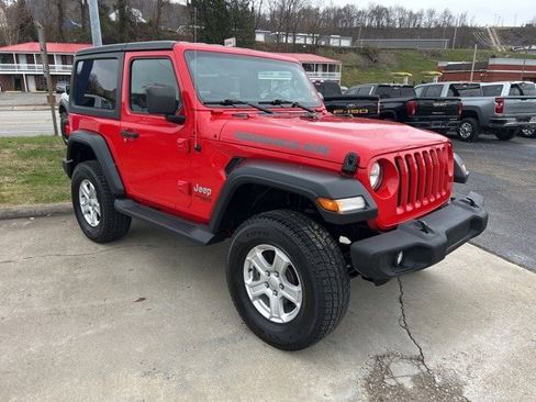 Used 2019 Jeep Wrangler Sport w/ Quick Order Package 28S image 14