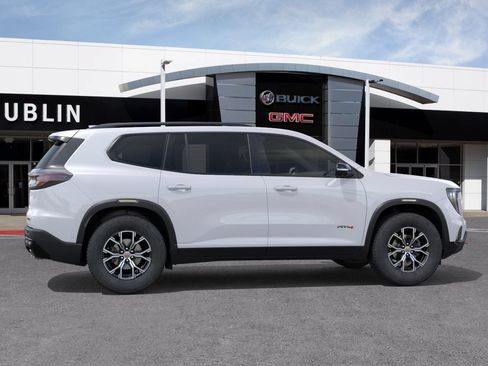 New 2026 GMC Acadia AT4 w/ Luxury Package AWD/4WD image 3