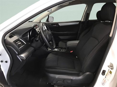 Used 2016 Subaru Outback 2.5i Premium image 14