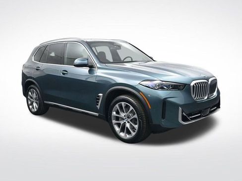 New 2026 BMW X5 sDrive40i w/ Premium Package image 2