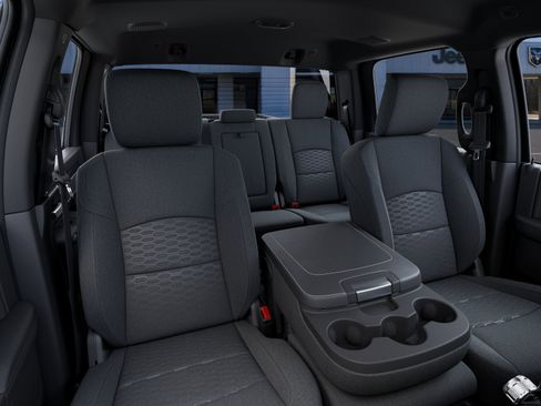 New 2026 RAM 2500 Big Horn AWD/4WD image 47