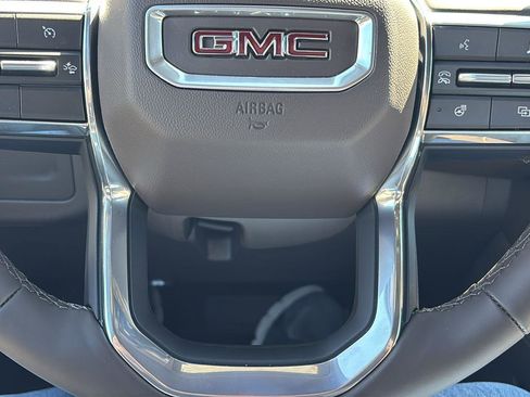 New 2026 GMC Yukon Elevation image 28