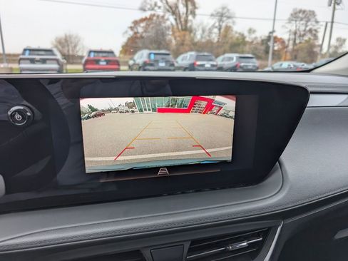 Certified 2024 Buick Encore GX Sport Touring image 15