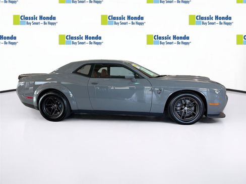 Used 2023 Dodge Challenger SRT Hellcat Redeye RWD image 9