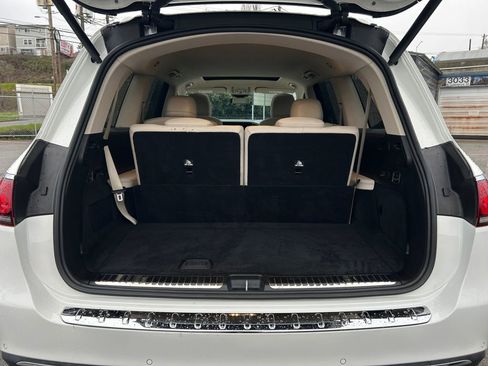 Used 2021 Mercedes-Benz GLS 450 4MATIC image 24