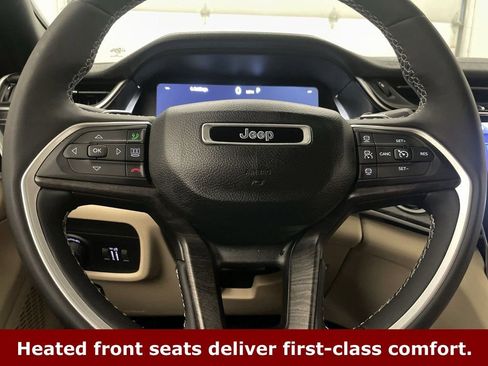 Used 2023 Jeep Grand Cherokee Limited image 5