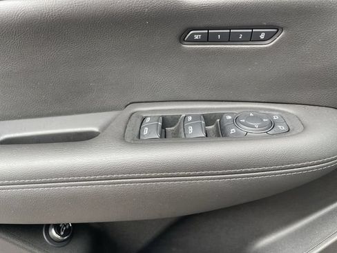 Used 2024 Cadillac XT6 Sport w/ Technology Package AWD/4WD image 13