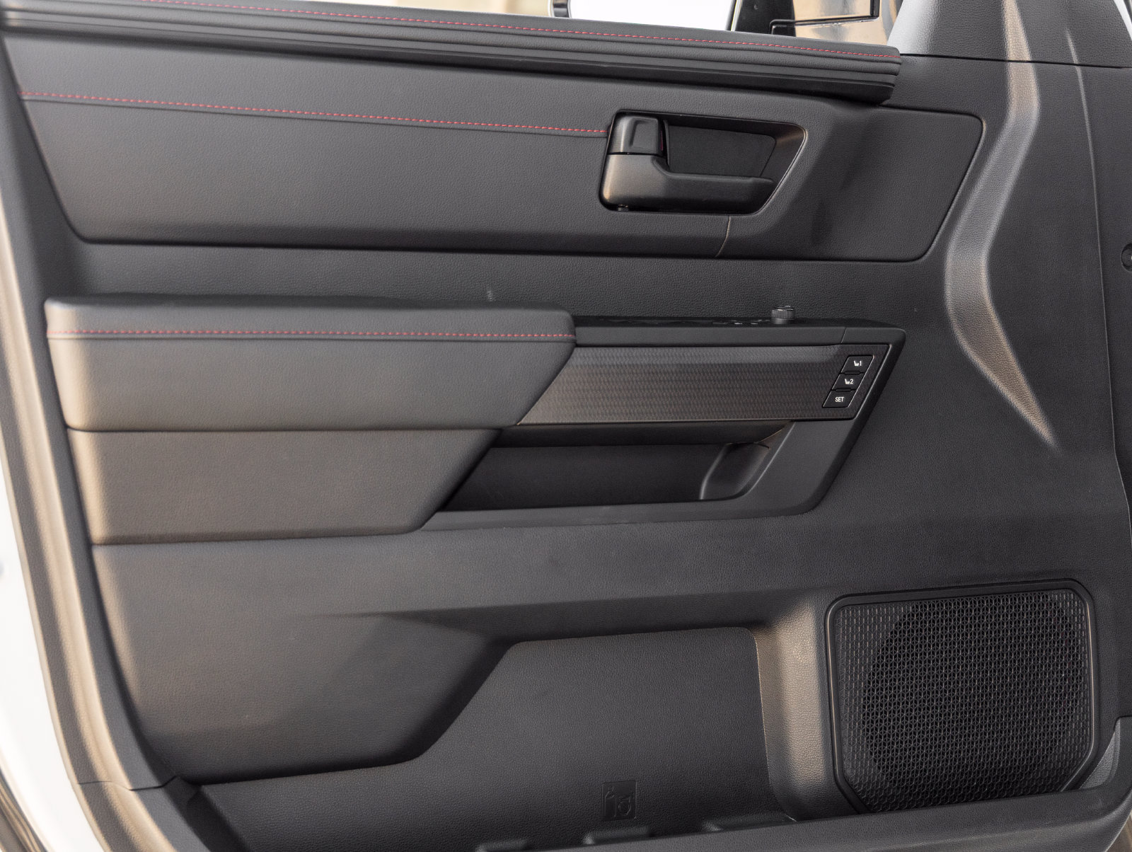 Used 2023 Toyota Sequoia TRD Pro AWD/4WD image 21