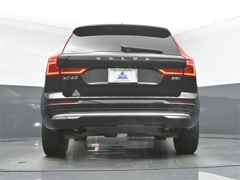 Used 2022 Volvo XC60 B5 Inscription w/ Advanced Package image 43