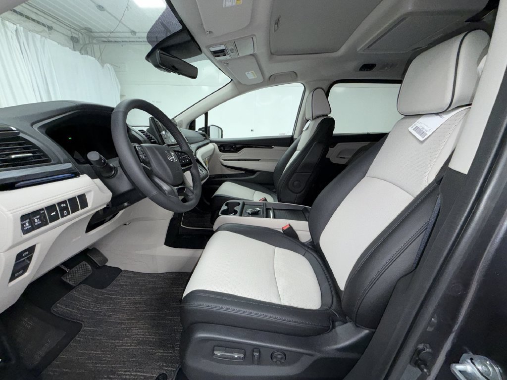 New 2026 Honda Odyssey Elite image 12