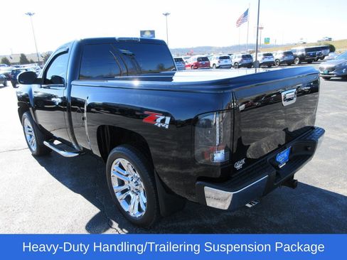Used 2008 Chevrolet Silverado 1500 LT w/ Suspension Package, Off-Road image 3