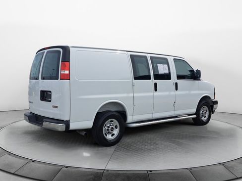 Used 2025 GMC Savana 2500 w/ Driver Convenience Package RWD image 7