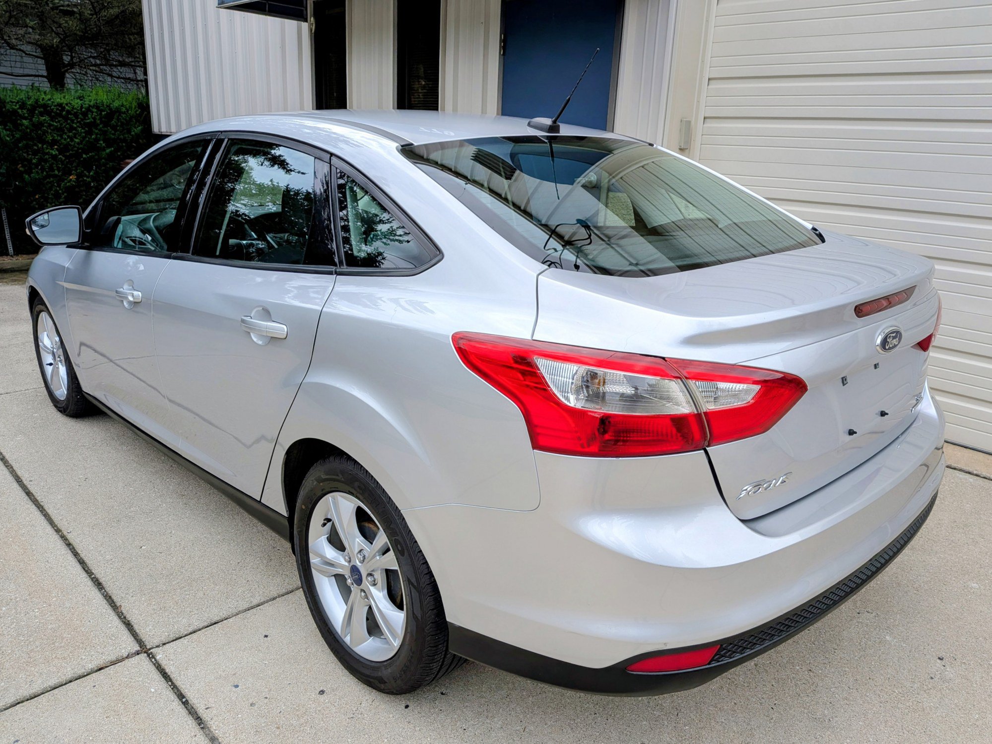 Used 2014 Ford Focus SE FWD image 3