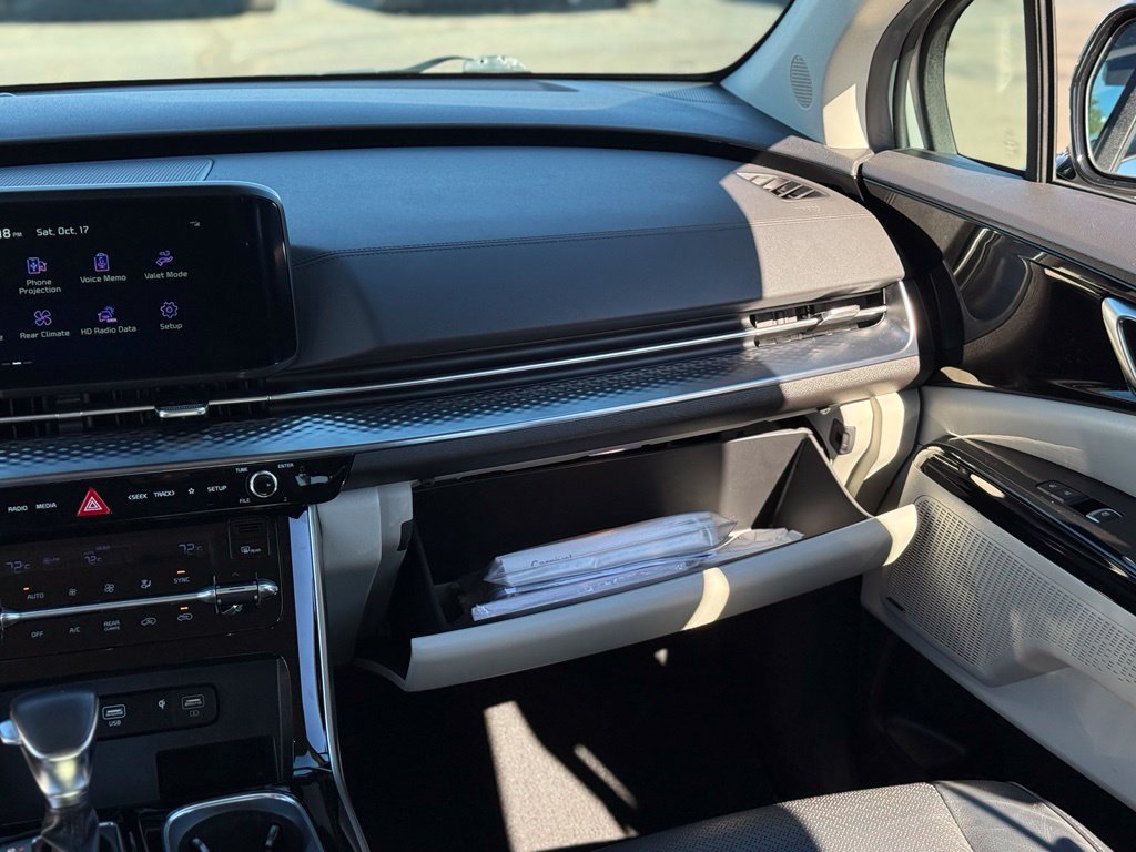 Used 2024 Kia Carnival SX Prestige FWD image 28