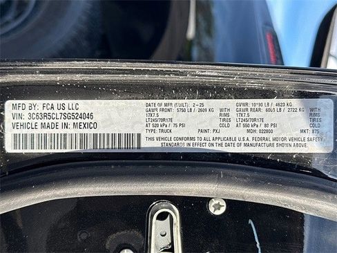 New 2025 RAM 2500 Tradesman image 39