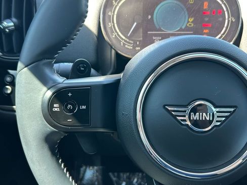 Used 2024 MINI Cooper Countryman S FWD image 19