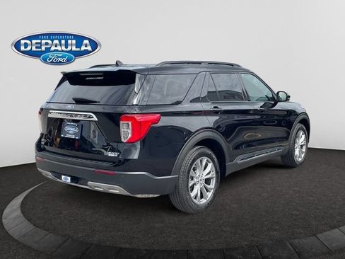 Used 2023 Ford Explorer XLT w/ Equipment Group 202A AWD/4WD image 7