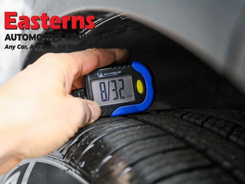 Used 2023 Hyundai Santa Fe Limited image 28