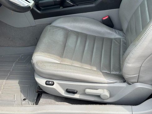 Used 2008 Ford Mustang GT RWD image 15
