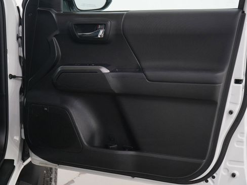 Used 2022 Toyota Tacoma TRD Pro image 12