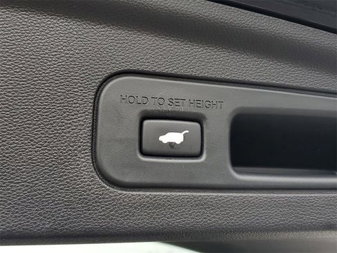 Certified 2024 Acura MDX FWD image 10