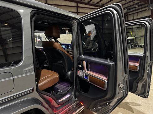 Used 2019 Mercedes-Benz G 550 image 22