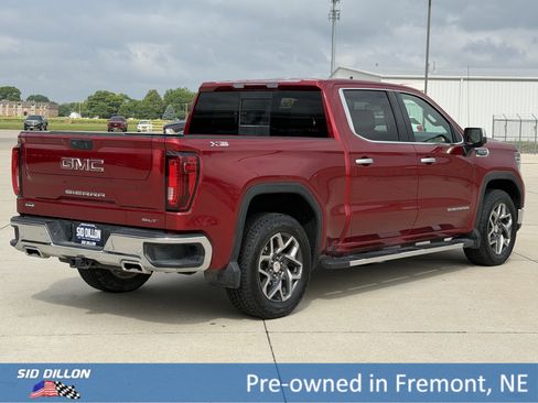 Used 2025 GMC Sierra 1500 SLT w/ SLT Premium Plus Package AWD/4WD image 4