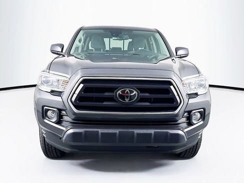 Used 2022 Toyota Tacoma SR5 image 2