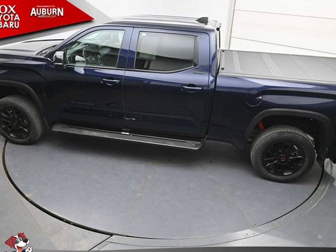 Used 2024 Toyota Tundra Limited AWD/4WD image 30