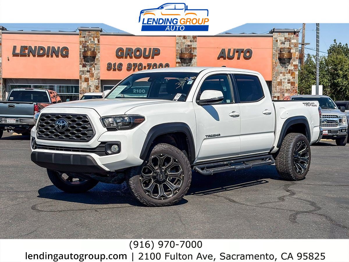 Used 2023 Toyota Tacoma TRD Off-Road RWD image 1