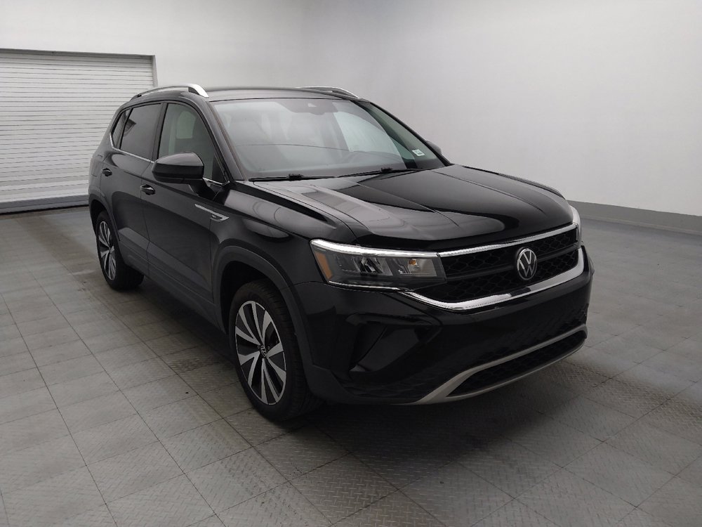 Used 2024 Volkswagen Taos SE FWD image 13