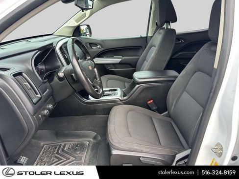 Used 2020 Chevrolet Colorado LT AWD/4WD image 18