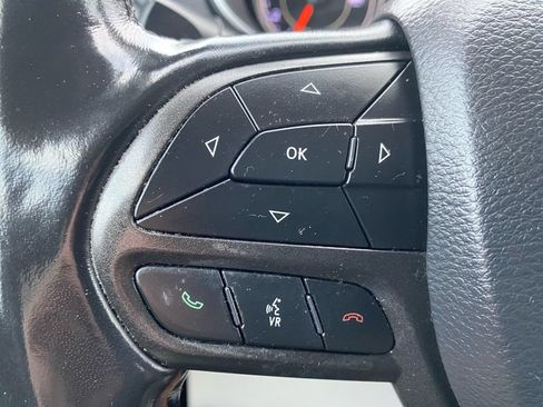 Used 2020 Jeep Cherokee Trailhawk w/ Cold Weather Group AWD/4WD image 37