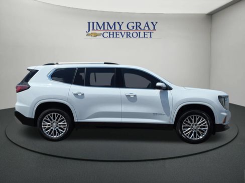 Used 2025 GMC Acadia Denali FWD image 6