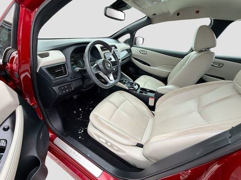 Used 2019 Nissan Leaf SL w/ SL Technology Package image 21