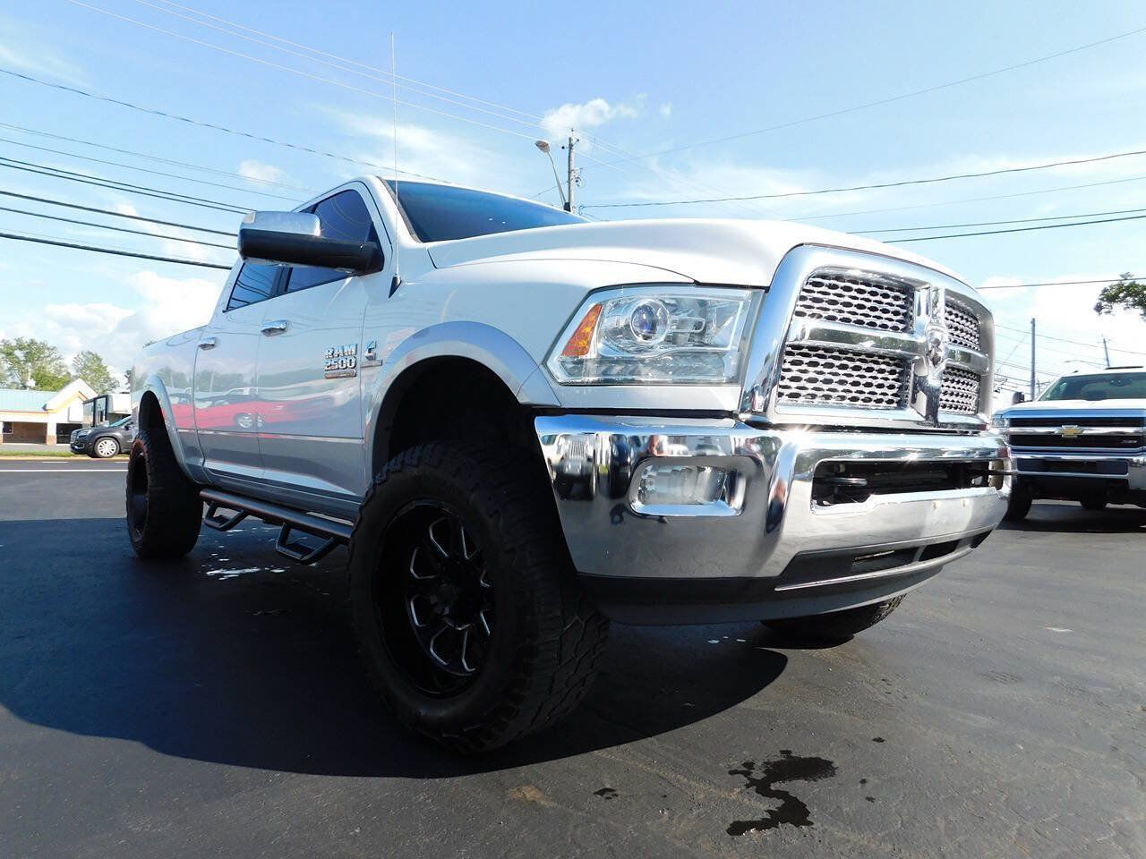 Used 2014 RAM 2500 Laramie AWD/4WD image 1