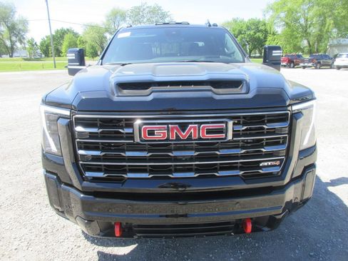 New 2026 GMC Sierra 3500 AT4 w/ AT4 Premium Plus Package AWD/4WD image 12