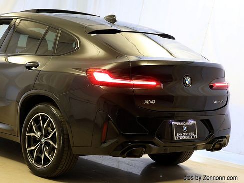 Used 2023 BMW X4 xDrive30i w/ M Sport Package AWD/4WD image 8