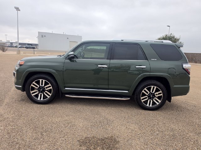 Used 2022 Toyota 4Runner Limited RWD image 8