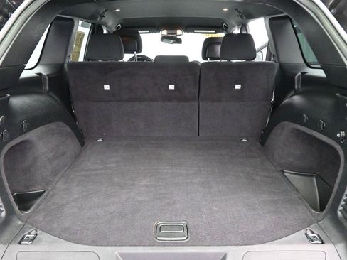 Used 2016 Jeep Grand Cherokee Laredo w/ Quick Order Package 23E RWD image 9