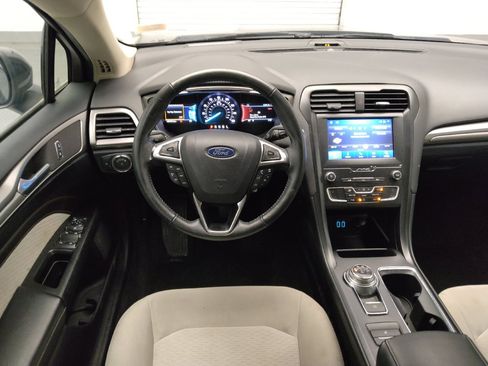 Used 2020 Ford Fusion SE w/ Equipment Group 151A FWD image 22