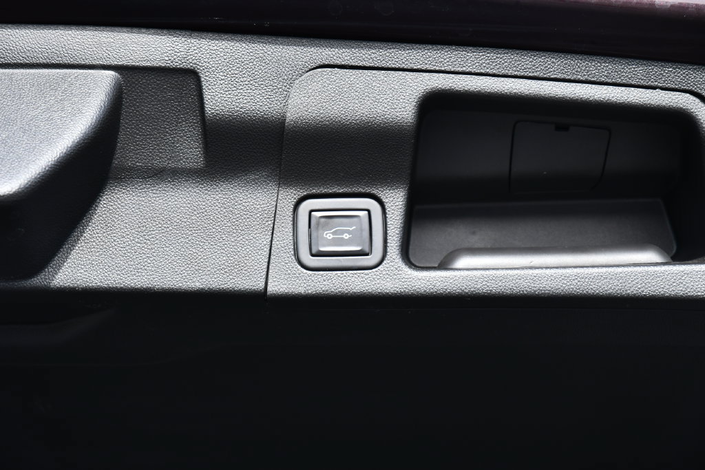 Used 2021 GMC Acadia SLE w/ Driver Convenience Package AWD/4WD image 33