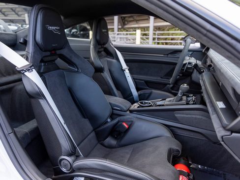 Certified 2026 Porsche 911 GT3 image 61