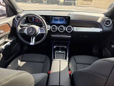 New 2026 Mercedes-Benz GLB 250 image 26